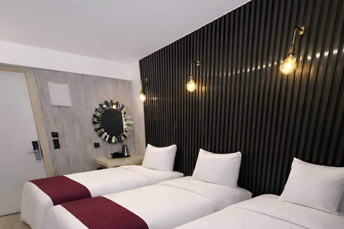 Dreibettzimmer, 3 Einzelbetten, Balkon