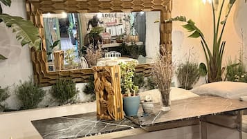 Deluxe Room | Garden view