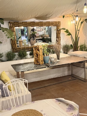 Deluxe Room | Garden view