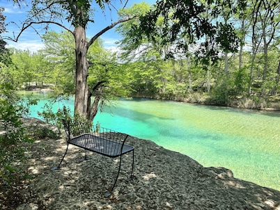 Cute Cabin with Amazing Frio River Frontage, 1 mile from Garner State Park