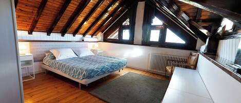 3 bedrooms, free WiFi, bed sheets