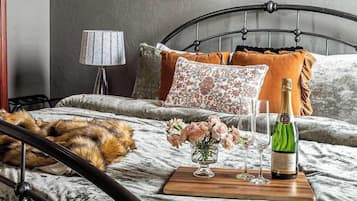 3 habitaciones, tabla de planchar con plancha y wifi gratis