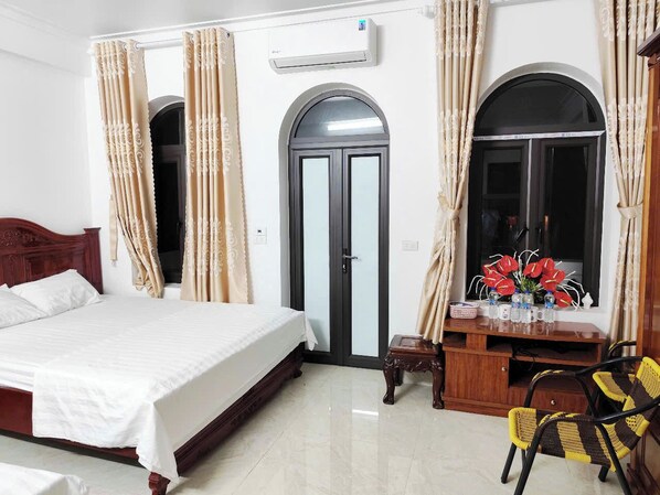 Deluxe Double or Twin Room, Mountain View | Living area - Heritage Haven (Hoa Lu)