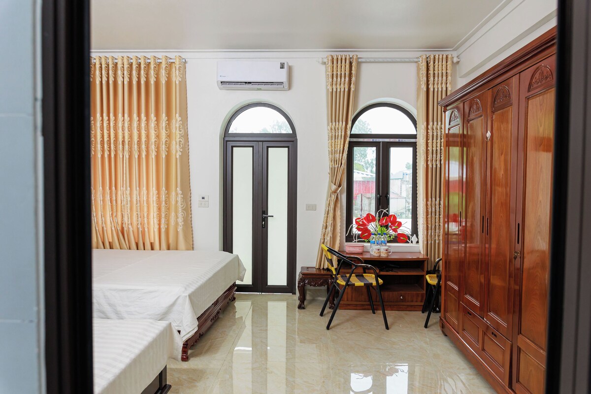 DELUXE TWO DOUBLE BEDS WITH BALCONY