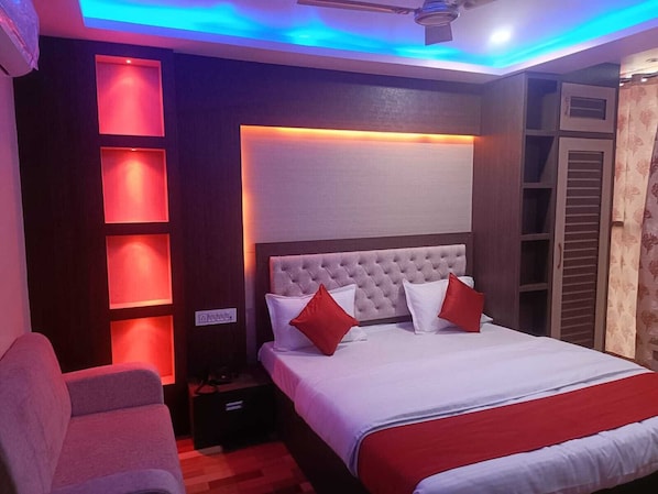 Standard Double Room | Living area