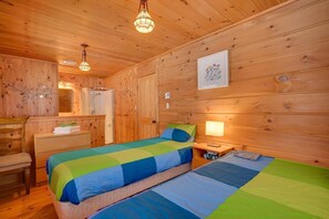6 Schlafzimmer, Bügeleisen/Bügelbrett, WLAN, Bettwäsche