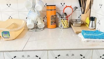 Familienapartment, Stadtblick | Eigene Küche | Kühlschrank, Mikrowelle, Kochgeschirr/Geschirr/Besteck