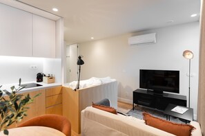Apartment | Living room - Feel Porto Corporate Housing Boavista Studio (Porto)