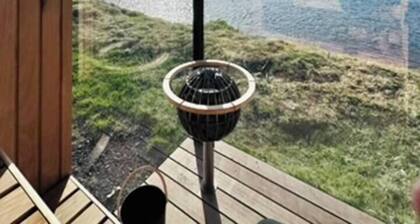 Nest Retreat Iceland - Glacier