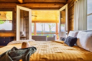 3 bedrooms, iron/ironing board, WiFi, bed sheets - Stunning Views - Game Room - Hot Tub - Near Lake (Blue Ridge)