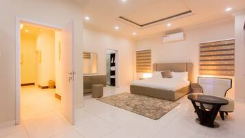 1 quarto, ferros/tábuas de passar roupa, Wi-Fi, roupa de cama