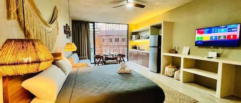 2 bedrooms, iron/ironing board, free WiFi, bed sheets