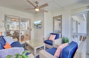 Interior - Award-Winning Resort Amenities | Racquet Club Villa 15 (Isle Of Palms)