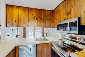 Frigorífic, microones, forn i rentaplats