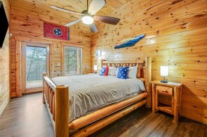 3 chambres, fer et planche à repasser, accès au Wi-Fi (inclus)