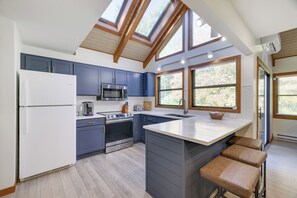 Micro-ondas, fogão, cooktop, lava-louças