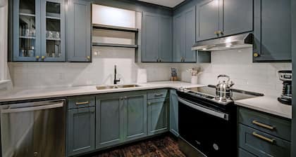 Peaceful Clinton Retreat in Olde Towne