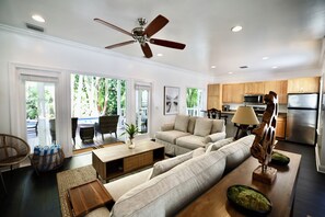 Smart TV, DVD player, books, printers