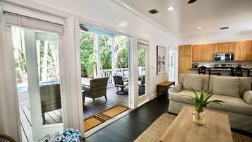 Smart TV, DVD player, books, printers