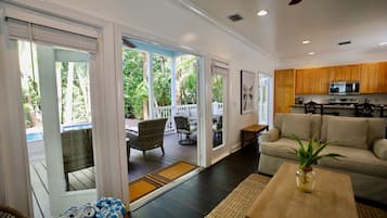 Smart TV, DVD player, books, printers