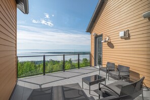 Terrace/patio - La Bergerie – BRAND NEW, Be among the first! (Saint-Joseph-de-la-Rive)