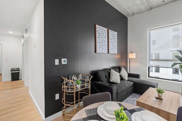 Interior - Luxe King 2BR Suite in South End Charlotte! (Charlotte)