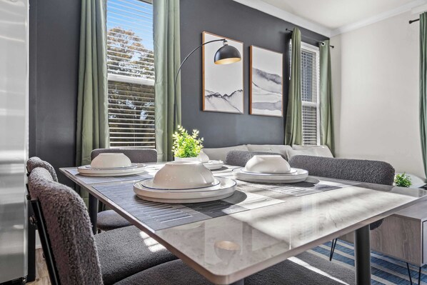 تناول الطعام