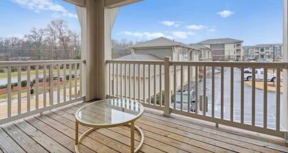 Upscale King 3BR Suite—Mins to Uptown Charlotte!