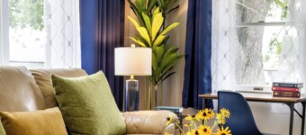 Lake area house - Quiet neighborhood - Short or midterm stay - Blackout Curtains