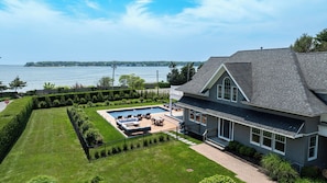A heated pool - Expansive Home in Shinnecock Hills, Private Beach Access, Water Views,... (Hampton Bays)