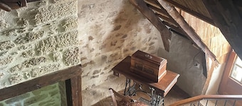 16th century thatched house, relaxation area for adults and children