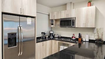 Microwave, oven, stovetop, dishwasher