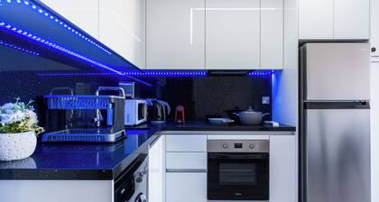 Olympus Stylish 2-BR Apt in Larnaca