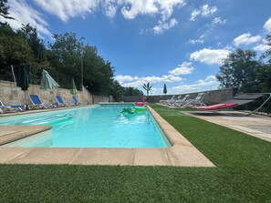 Exterior - Lacoume Saint Jacques (Auch)