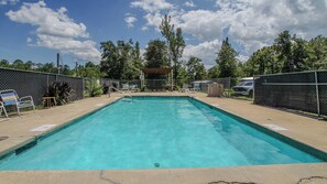 Piscina all'aperto