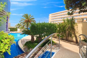 Estudio, varias habitaciones, accesible para personas con discapacidad, fumadores | Jardín