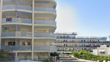 Studio, accessible aux personnes à mobilité réduite, fumeurs | Extérieur