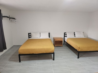 อีโคโนมี อินน์