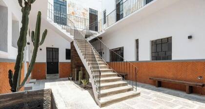 Department of Casona 212:Culture and High Connectivity + Est