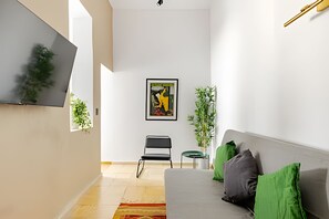 TV
