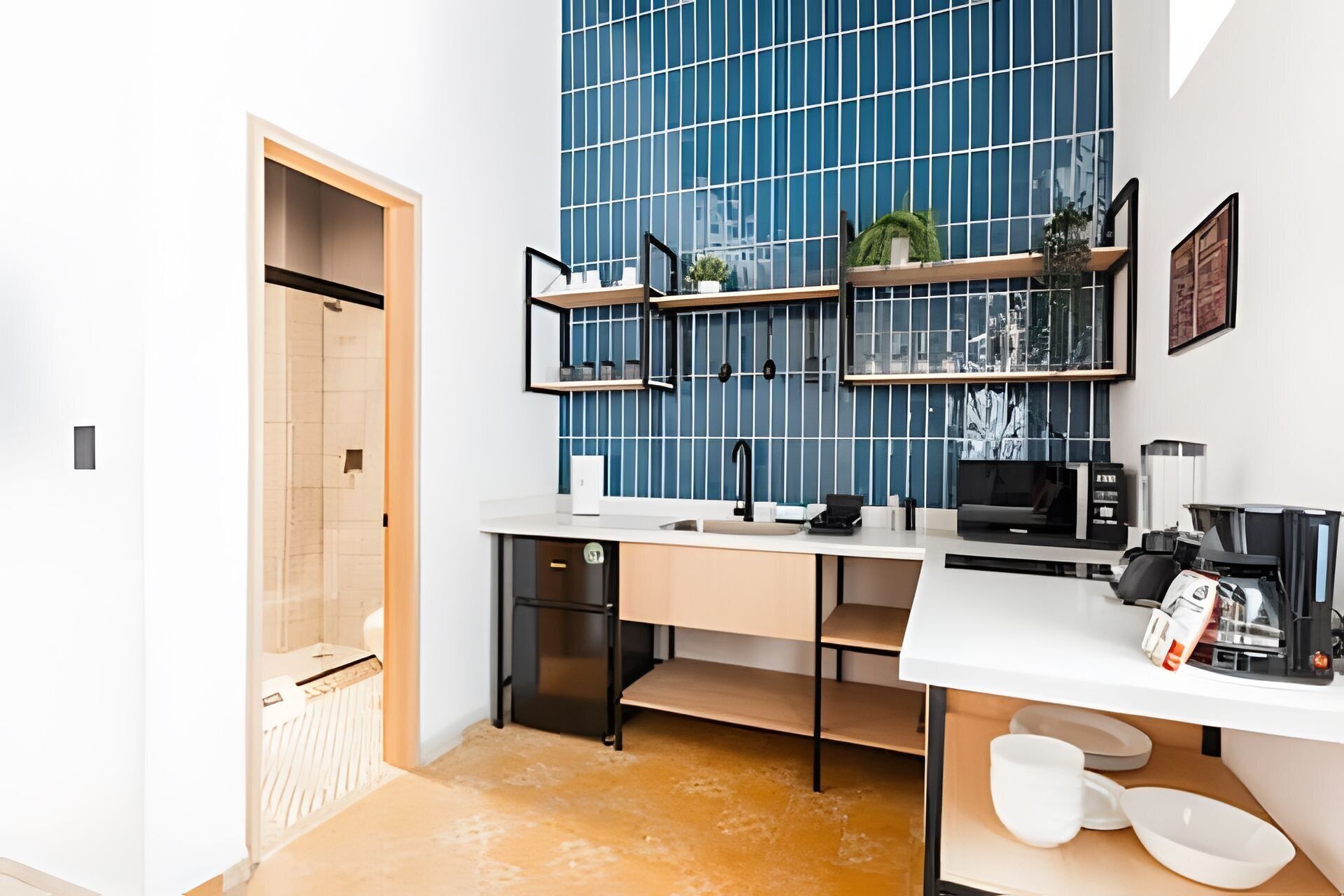 Fridge, microwave, coffee/tea maker, toaster