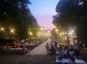 Espace banquet en plein air