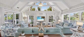 Stunning Captiva Village Home in the Heart of Captiva Village and Beach !