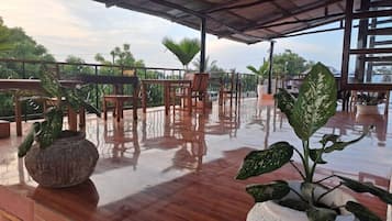 Mặt tiền nơi lưu trú