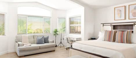 5 bedrooms, iron/ironing board, travel crib, WiFi