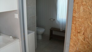 Towels, toilet paper