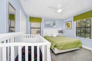 9 slaapkamers, een strijkplank/strijkijzer, gratis wifi, beddengoed