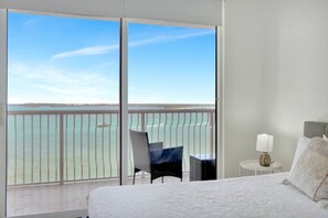 3 bedrooms, desk, iron/ironing board, travel cot