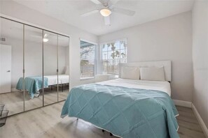 3 bedrooms, iron/ironing board, free WiFi, bed sheets