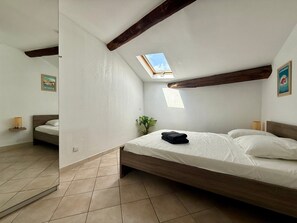 1 bedroom, iron/ironing board, Internet, bed sheets